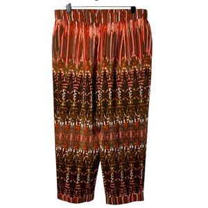 BCBG Maxazria Women’s Medium Pull on Crop Striped Pants